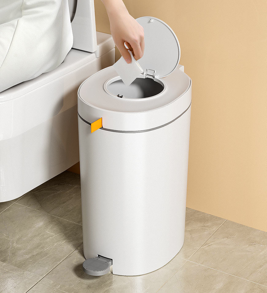 BlushBite® Drawstring Packaging With Hand-Pedal Opening Trash Can