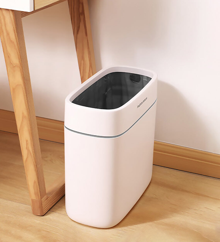 BlushBite® 3.7Gal Bathroom Narrow Trash Can Z125