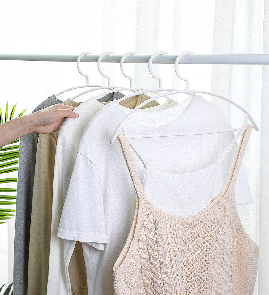 BlushBite® Non-Slip Space Saving Hangers 5 Packs