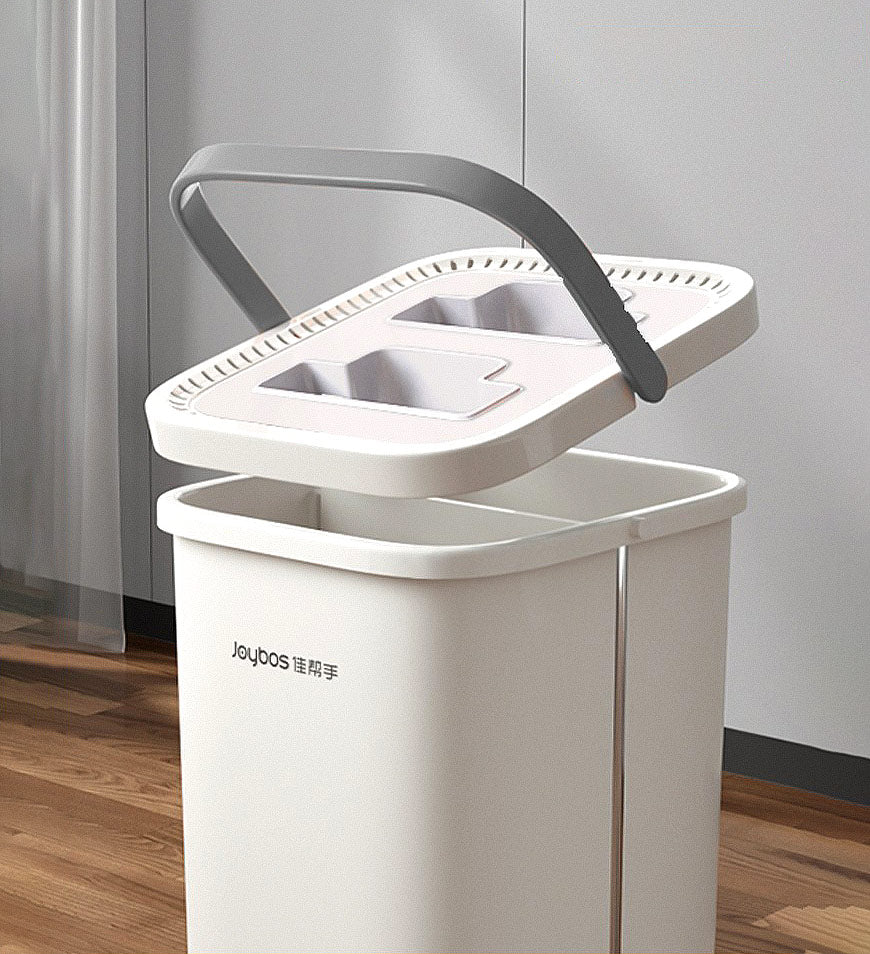 BlushBite® Hand Free Flat Mop and Bucket Set With 3 Scrapers Z117