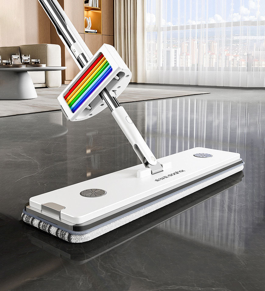 BlushBite® Flat Microfiber Mop with Integrated Wringing with 4 Microfiber Pads Z179