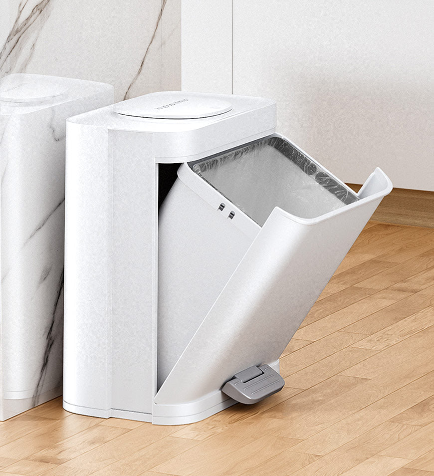 BlushBite® 4.2 Gal Step Trash Can with Small Lid and Hand Free Foot Pedal