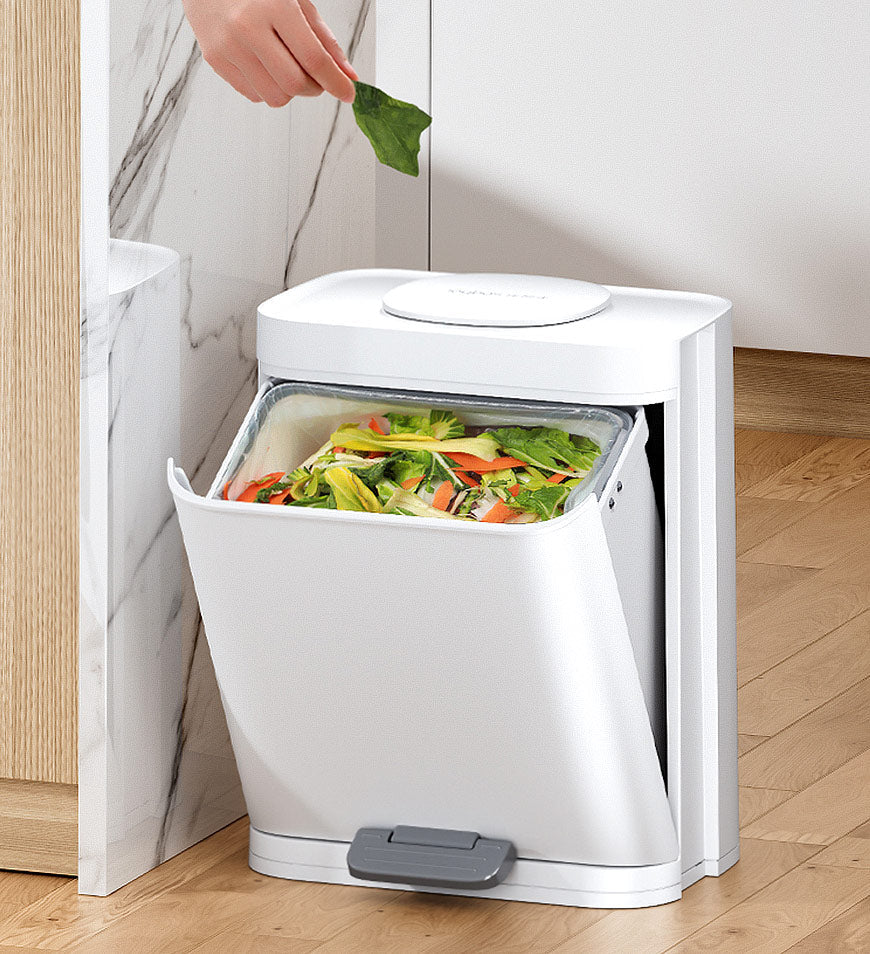 BlushBite® 4.2 Gal Step Trash Can with Small Lid and Hand Free Foot Pedal