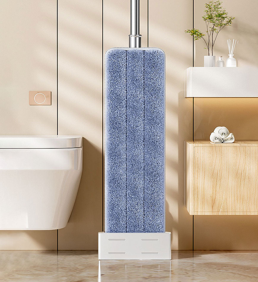 BlushBite® 16" Microfiber Mop Floor Cleaning System with 4 Mop Pads
