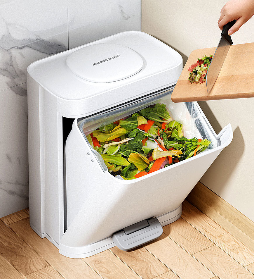 BlushBite® 4.2 Gal Step Trash Can with Small Lid and Hand Free Foot Pedal