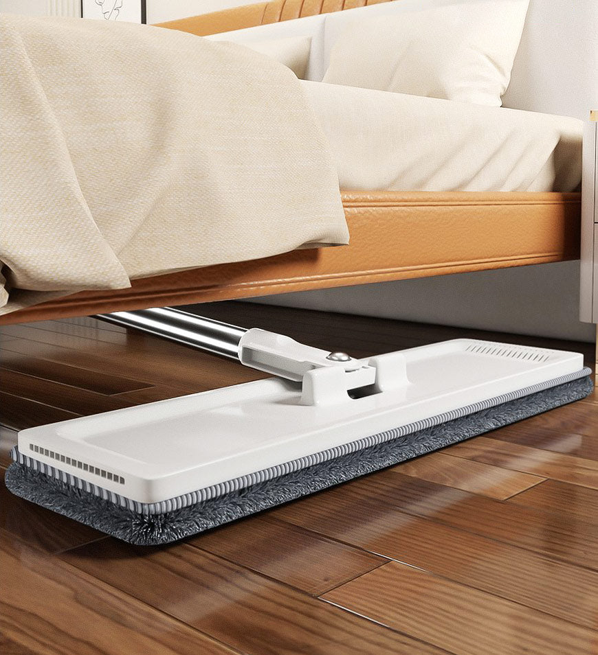 BlushBite® Hand Free Flat Mop and Bucket Set With 3 Scrapers Z117