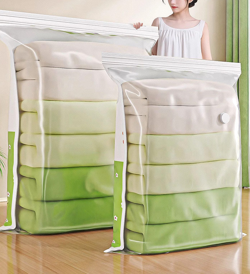 BlushBite® Set of 3 Vacuum Storage Bags for Clothes F233